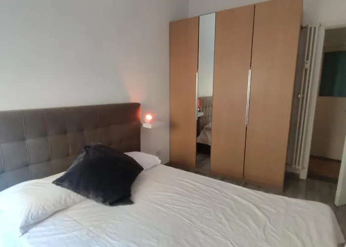 Simonhome Apartment Rom